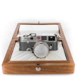 Leica M6 + M-35mm f/2 ASPH Platinum 150 Years OPTIK Edition SET