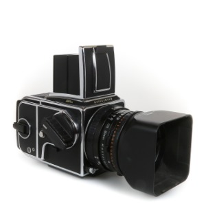 Hasselblad 503CW MILLENNIUM + CFE 80mm f2.8 Lens set