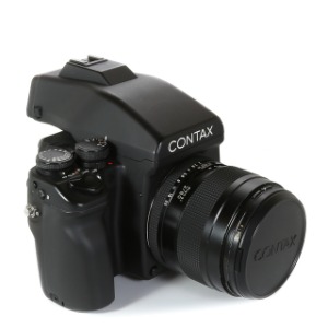 Contax 645 Body + 80mm f2 Planar Set